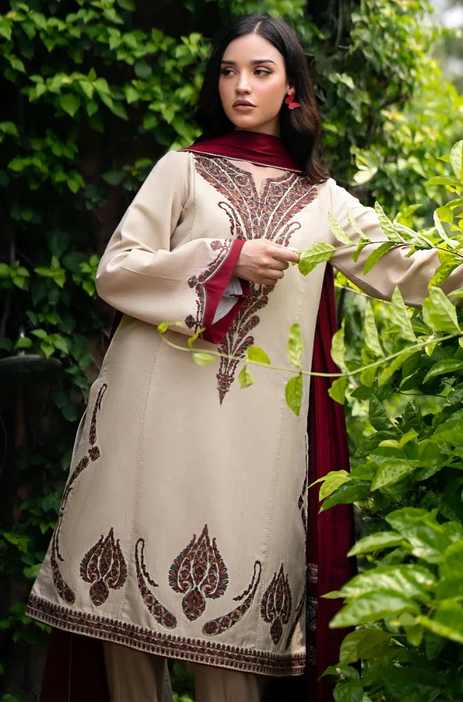 Embroidered Dhanak Unstitched 3PC Set | FS3043