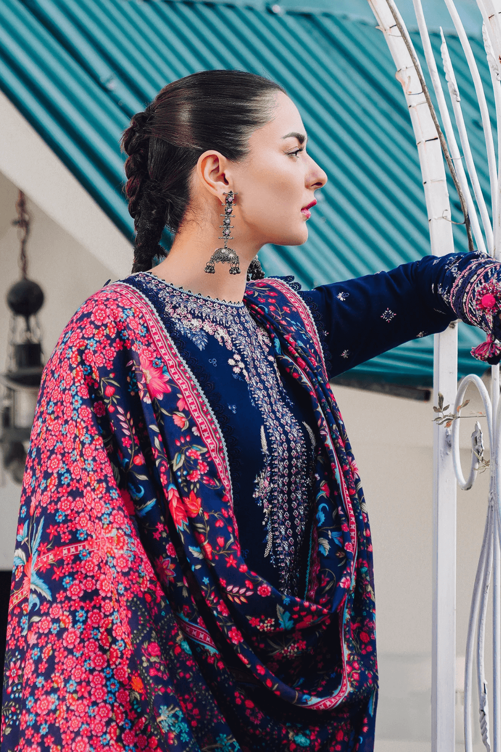 Embroidered Dhanak Unstitched 3PC Set | FS3074
