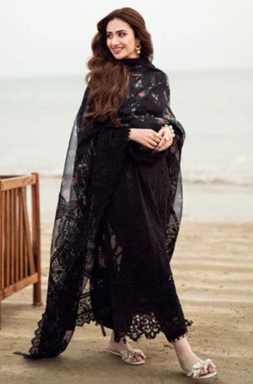 Embroidered Lawn Unstitched 3PC Set | RF1404
