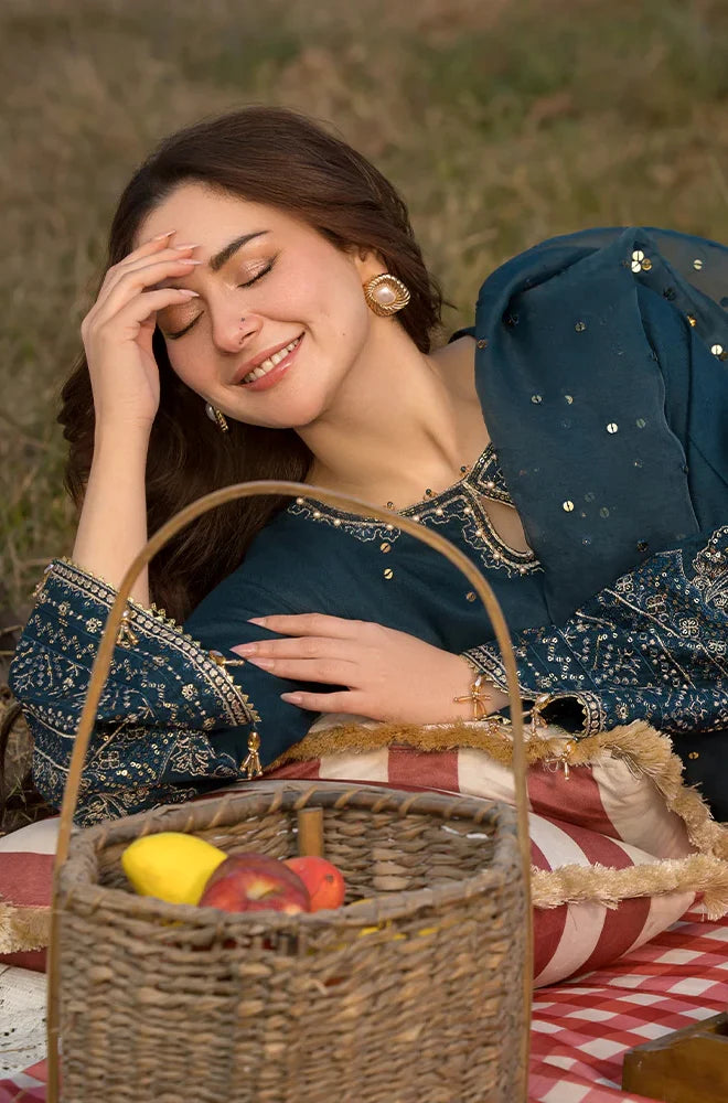 Embroidered Lawn Unstitched 3PC Set | RF1340