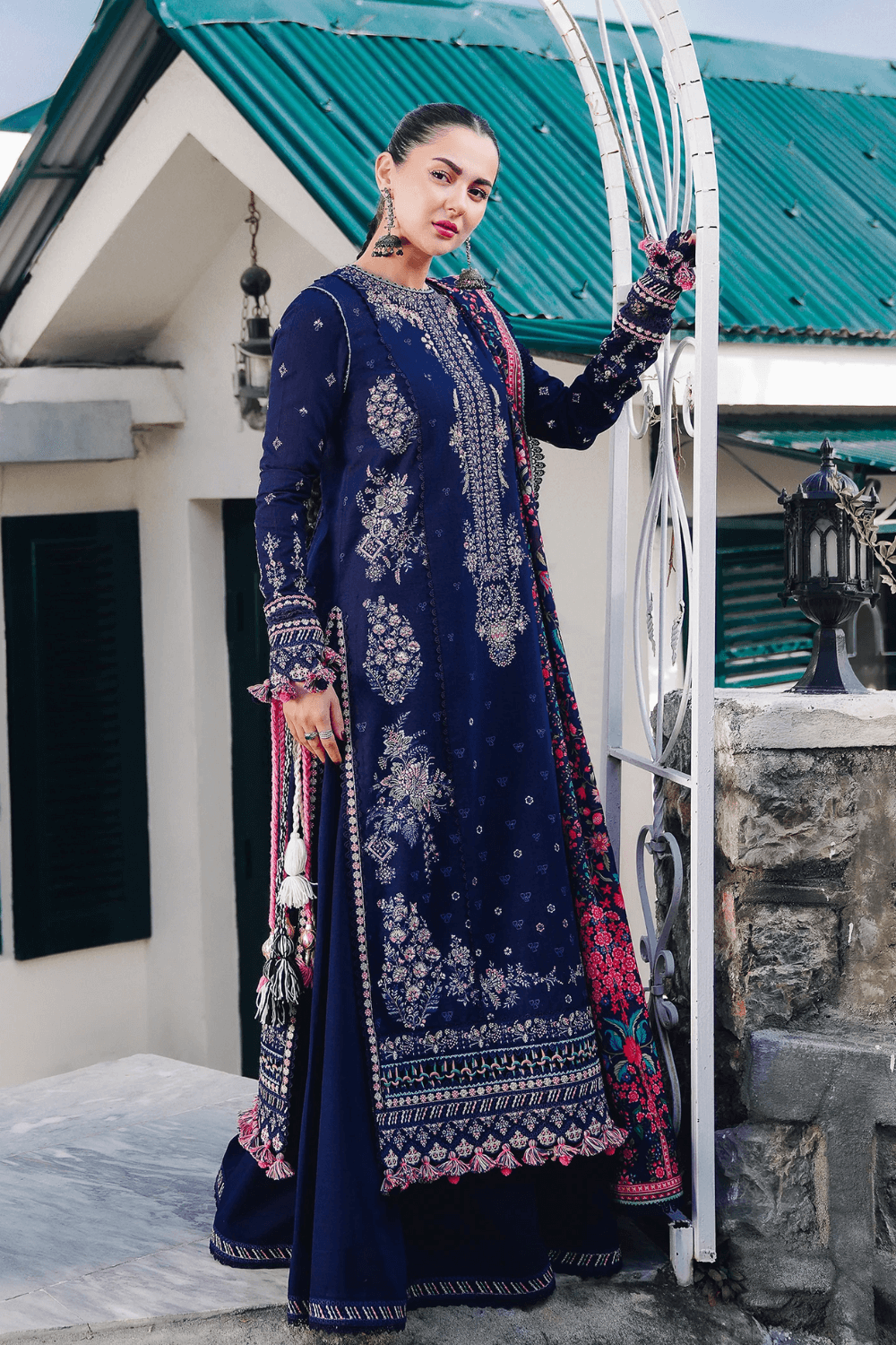 Embroidered Dhanak Unstitched 3PC Set | FS3074