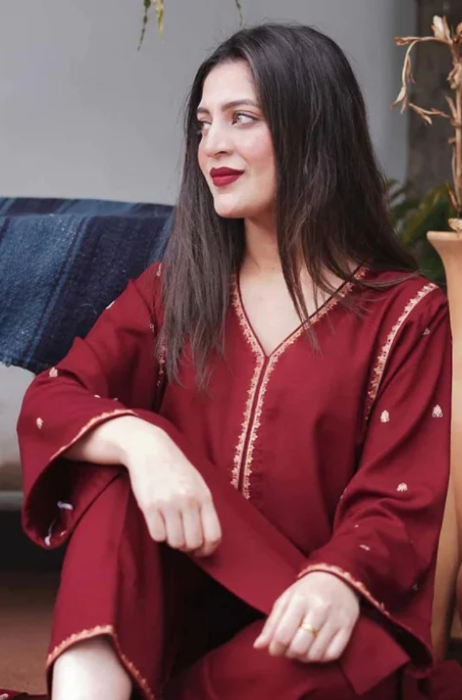 Embroidered Dhanak Unstitched 3PC Set | FS3023