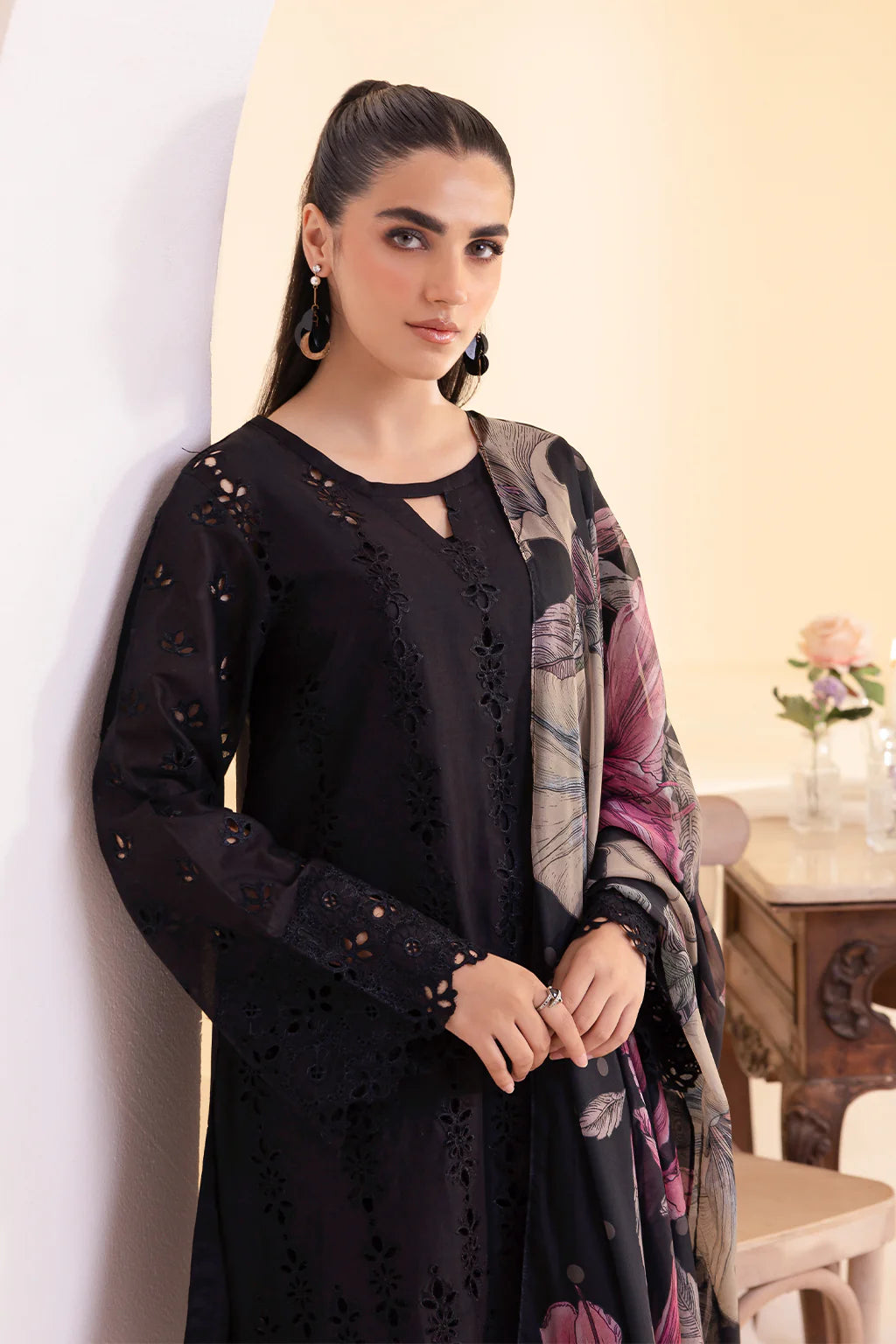 Embroidered Lawn Unstitched 3PC Set | MM1260