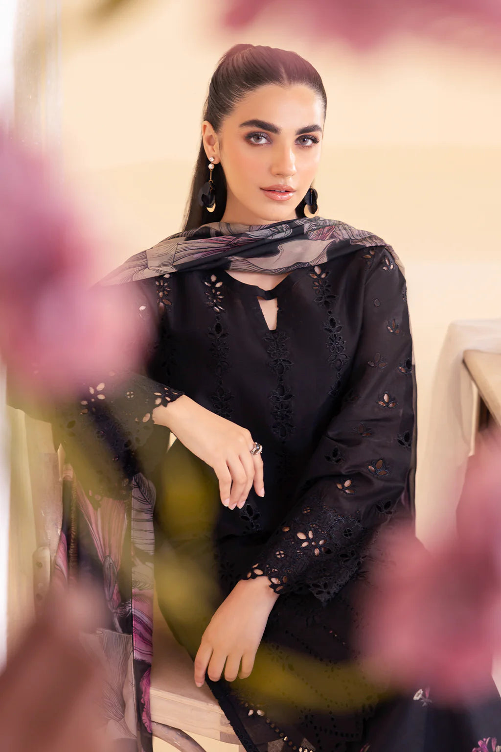 Embroidered Lawn Unstitched 3PC Set | MM1260