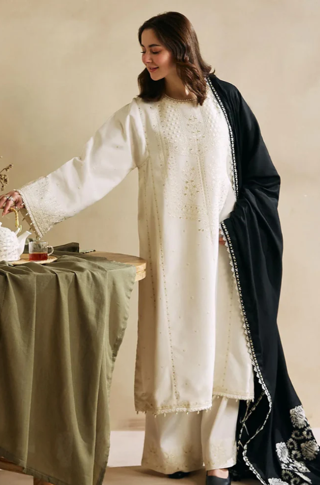 Embroidered Dhanak Unstitched 3PC Set | FS3037