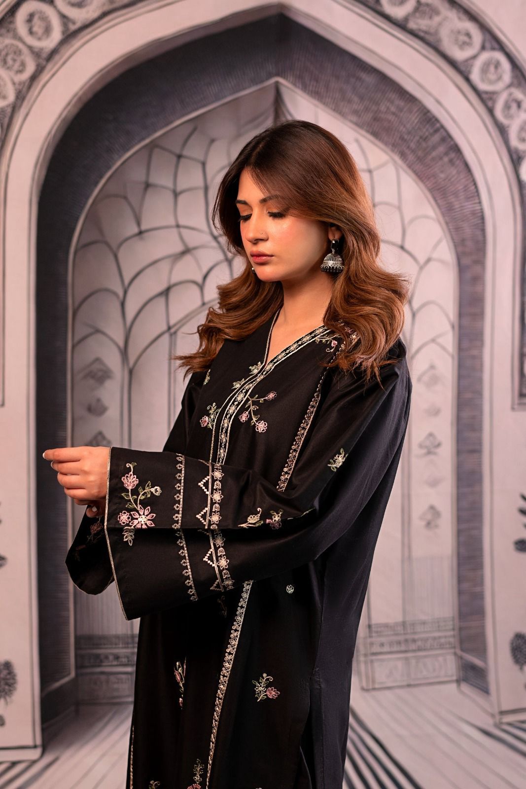 Embroidered Lawn Unstitched 2PC Set | MM1258