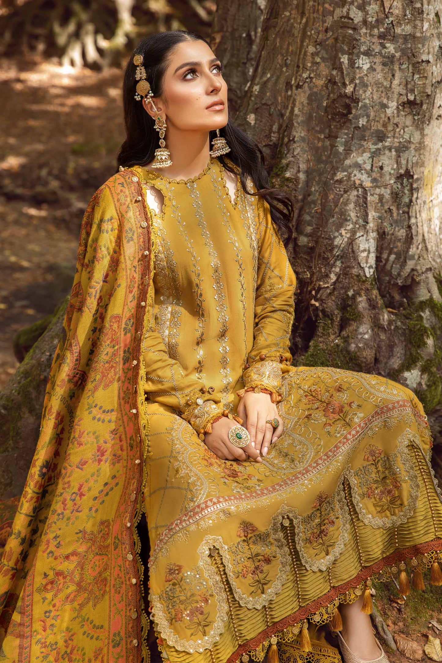 Embroidered Dhanak Unstitched 3PC Set | FS3032