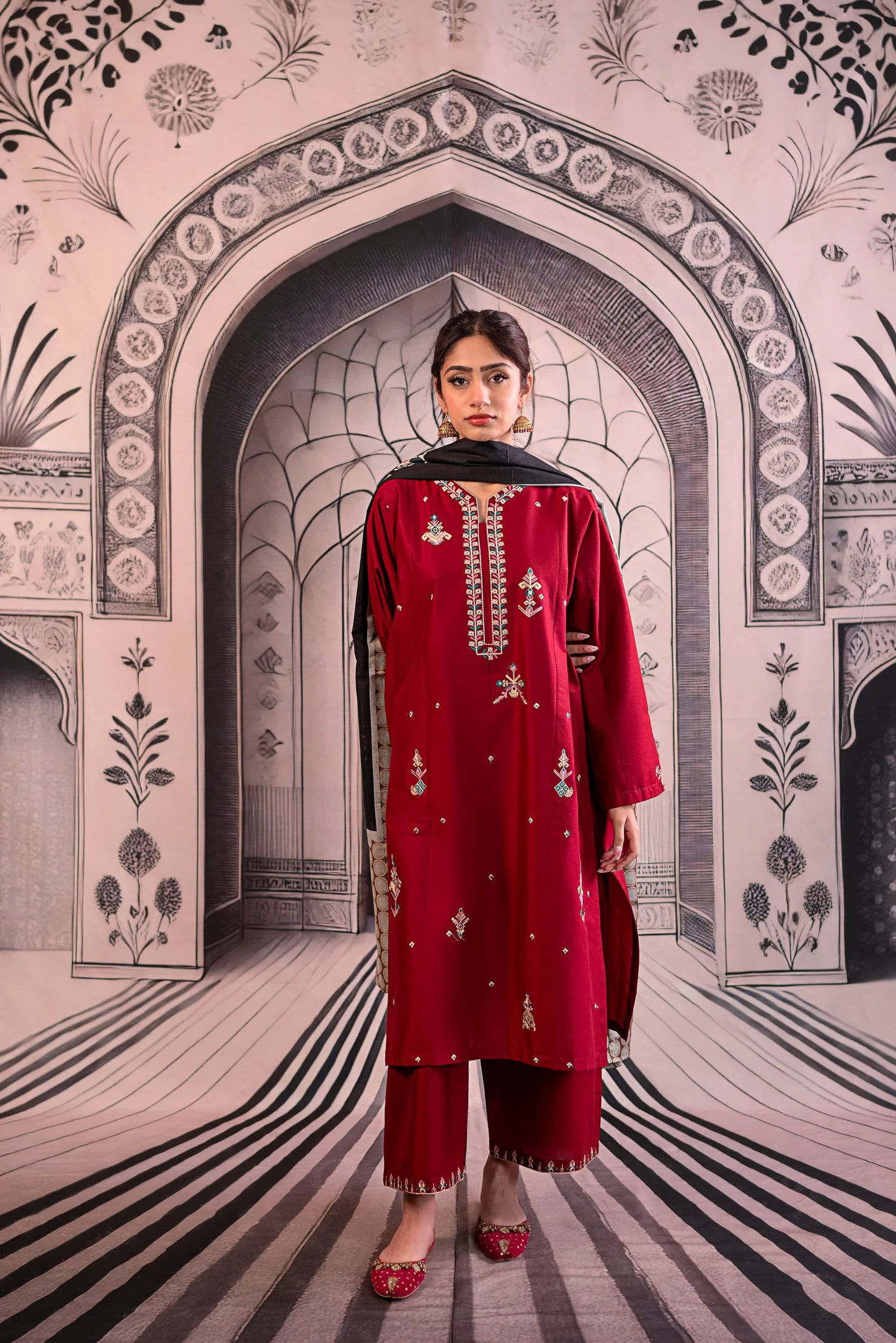 Embroidered Dhanak Unstitched 3PC Set | FS3013