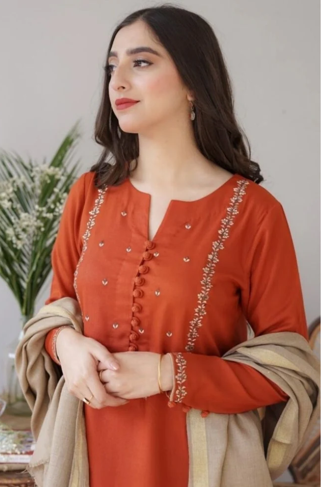 Embroidered Dhanak Unstitched 3PC Set | FS3018