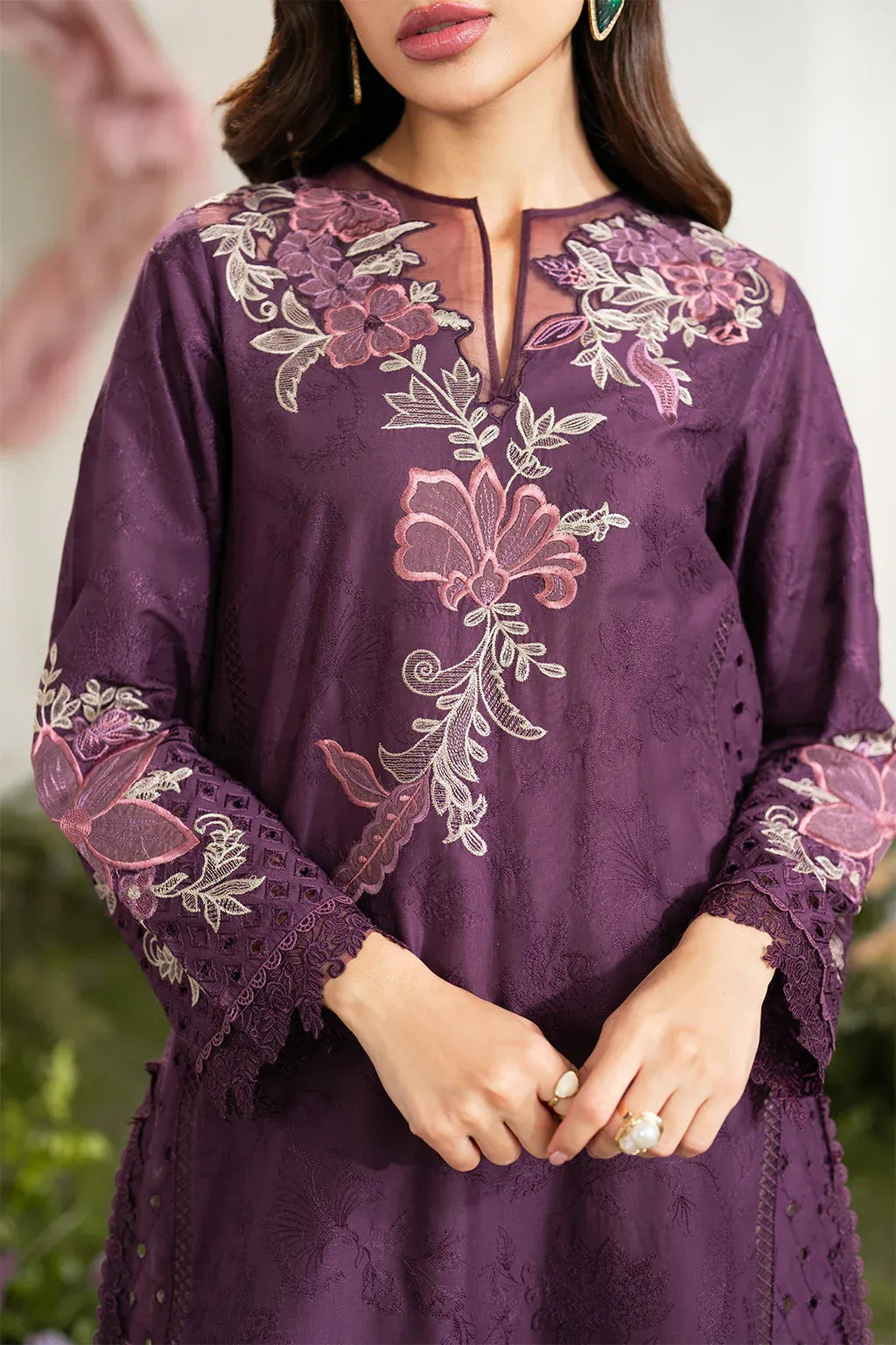 Embroidered Lawn Unstitched 3PC Set | FS7085