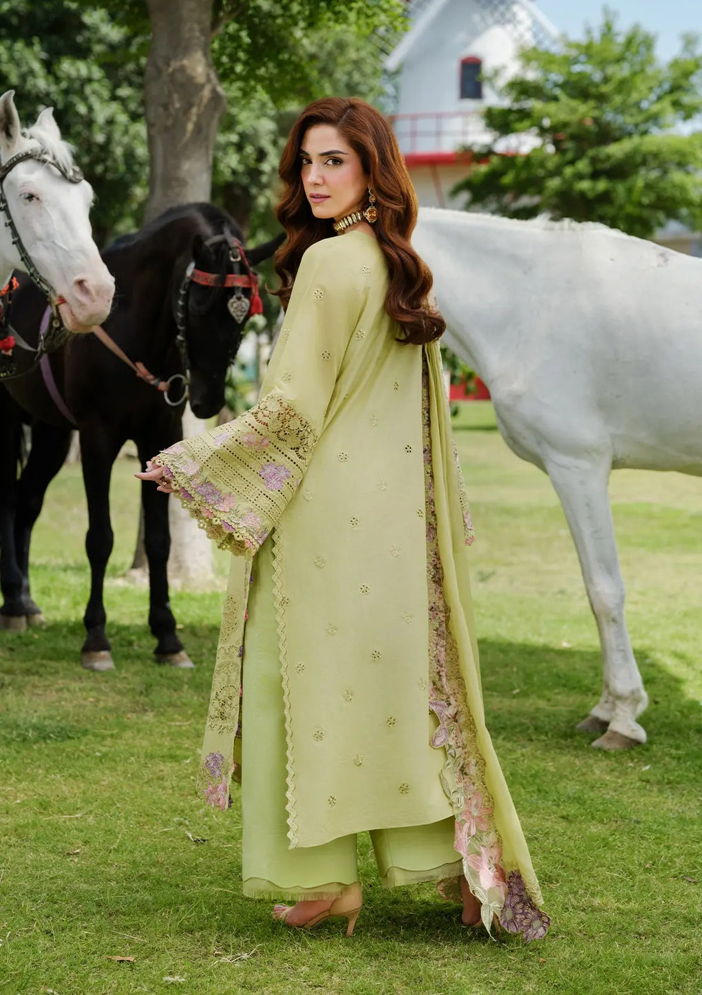 Embroidered Lawn Unstitched 3PC Set | FS7031