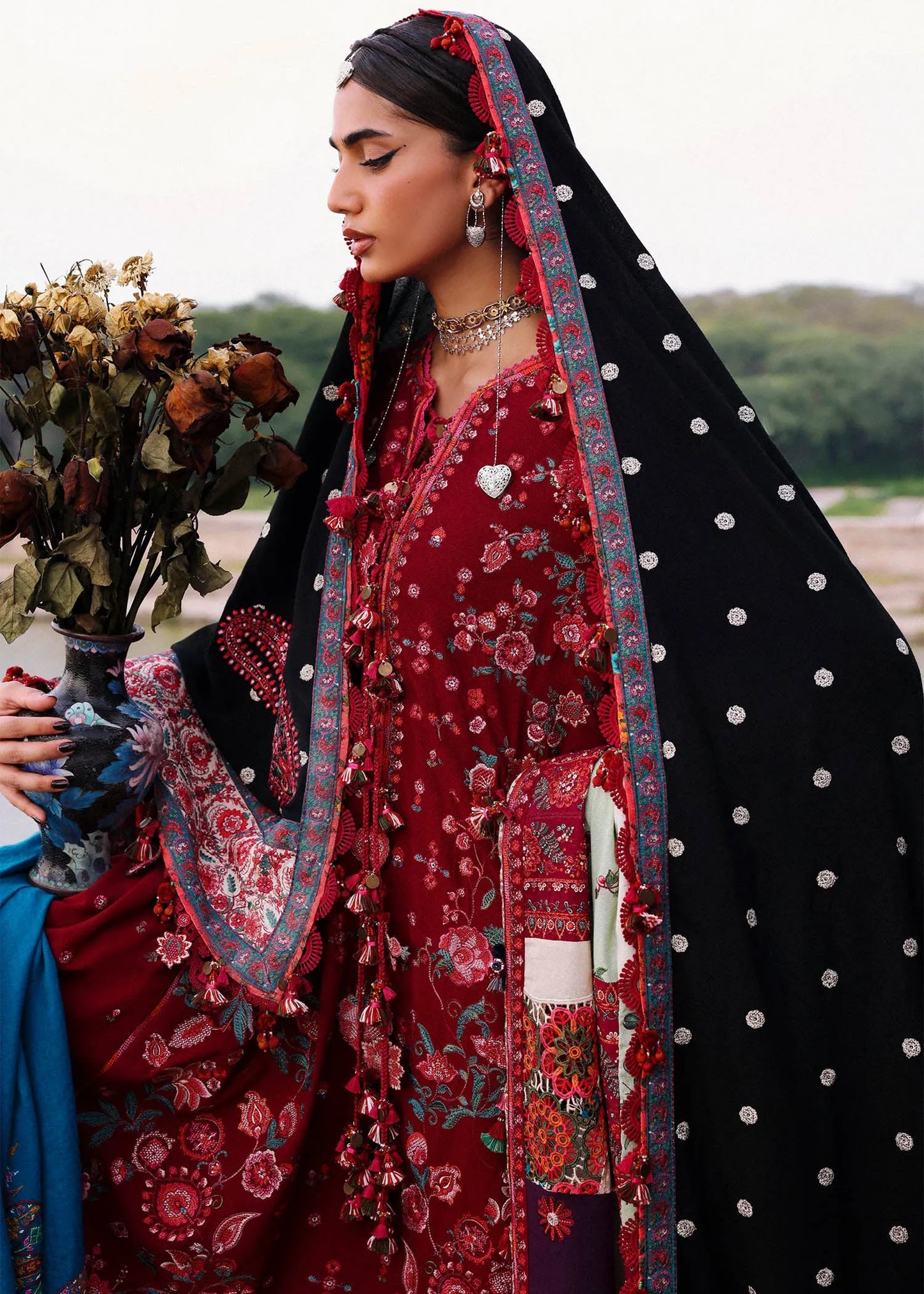 Embroidered Lawn Unstitched 3PC Set | FS7079