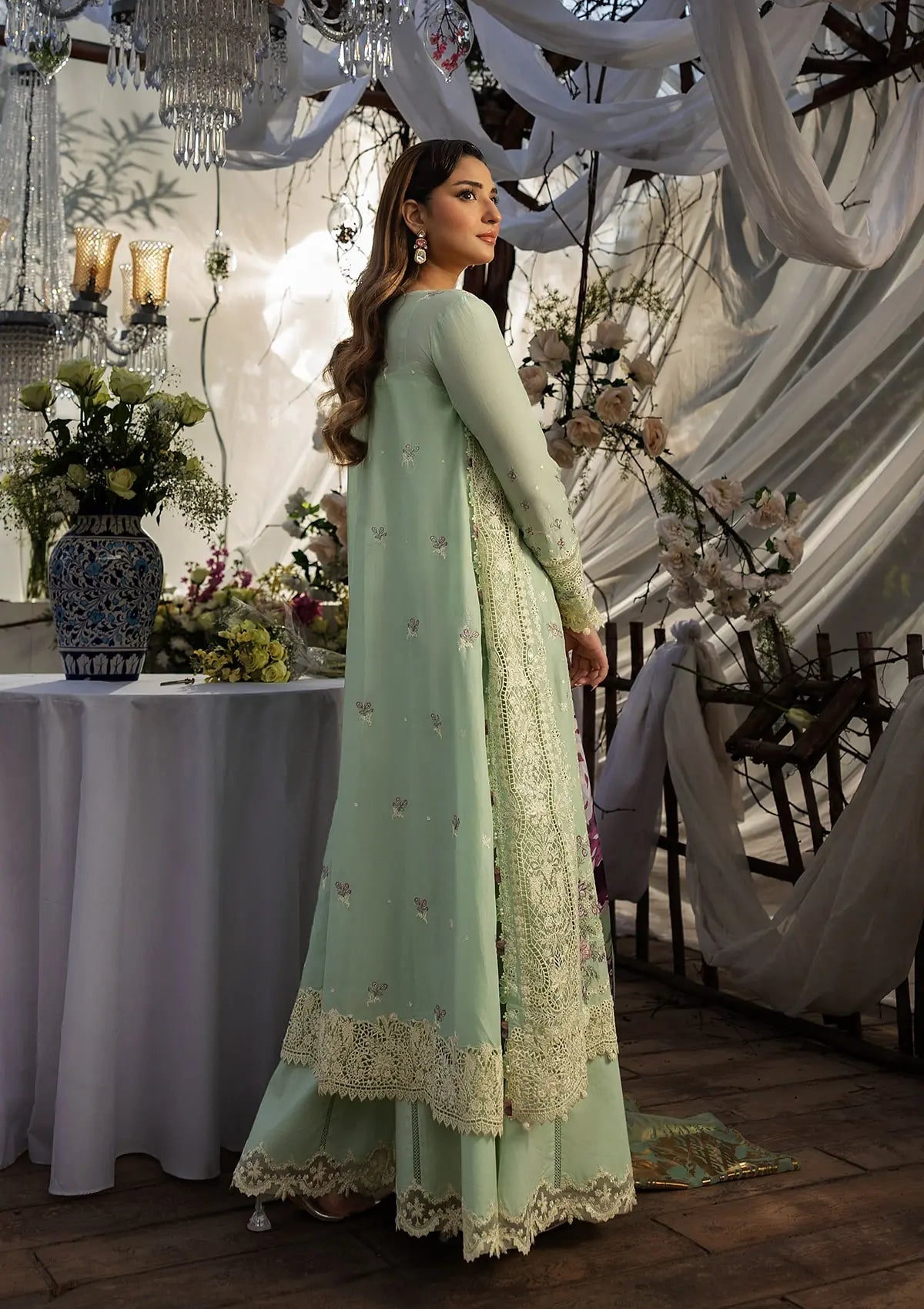 Embroidered Lawn Unstitched 3PC Set | FS7038