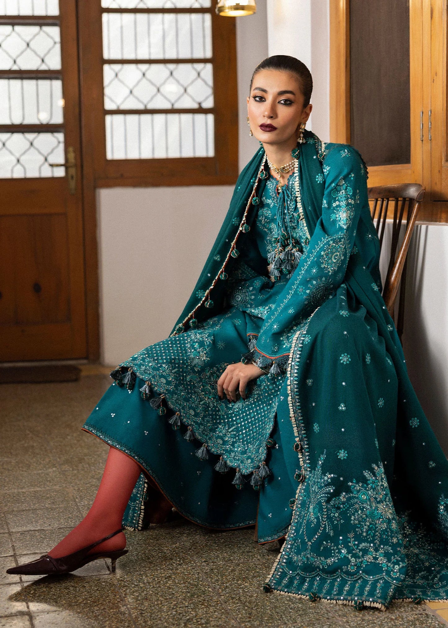 Embroidered Dhanak Unstitched 3PC Set | FS3062