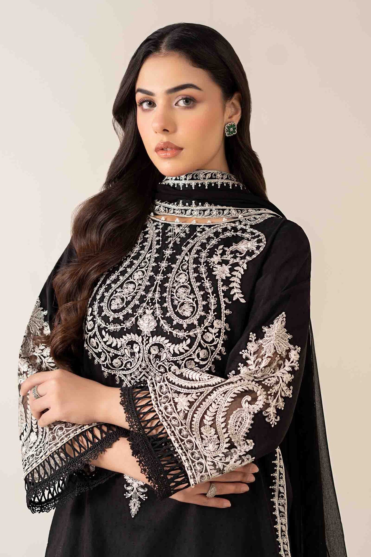Embroidered Dhanak Unstitched 3PC Set | FS3064