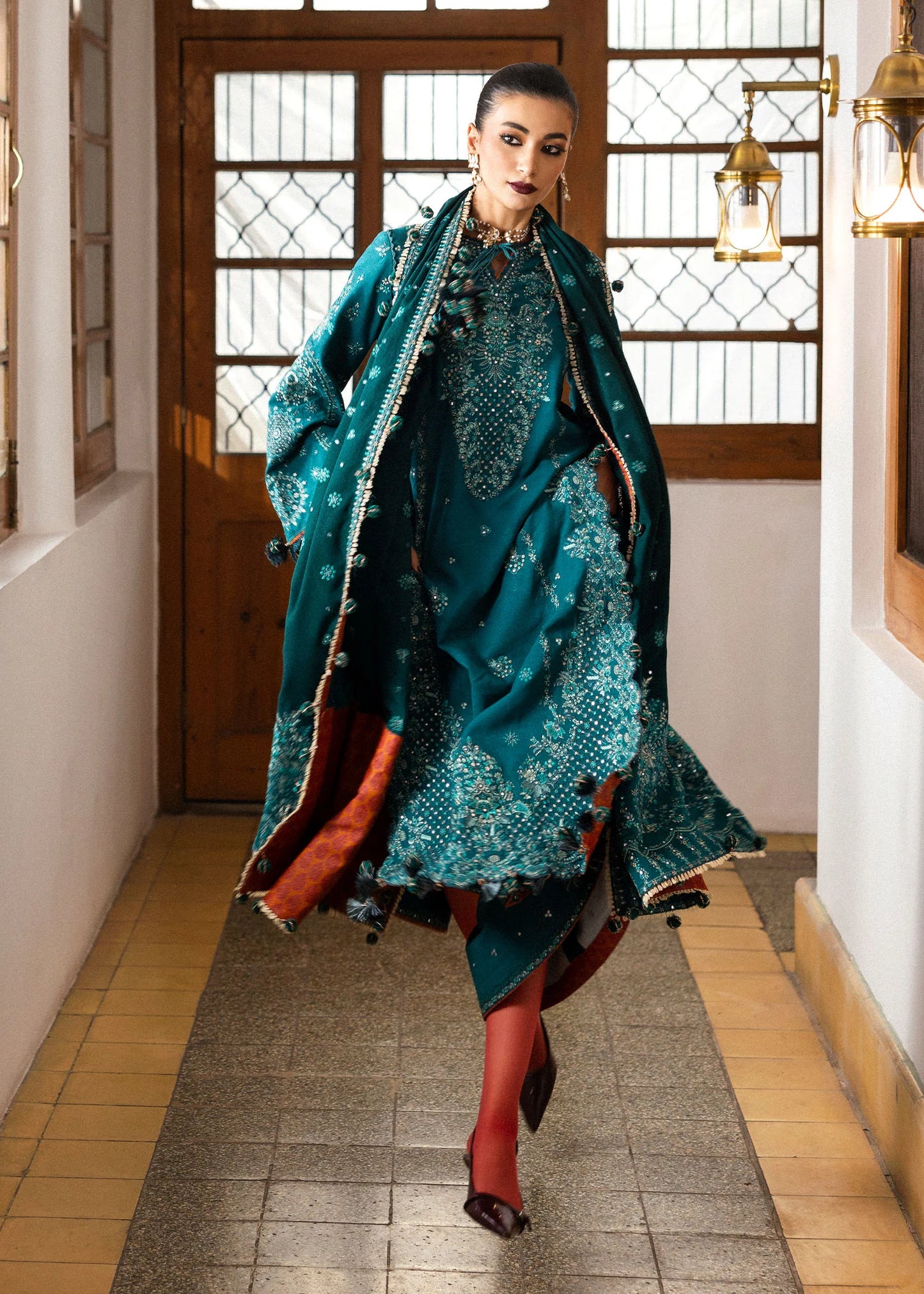 Embroidered Dhanak Unstitched 3PC Set | FS3062