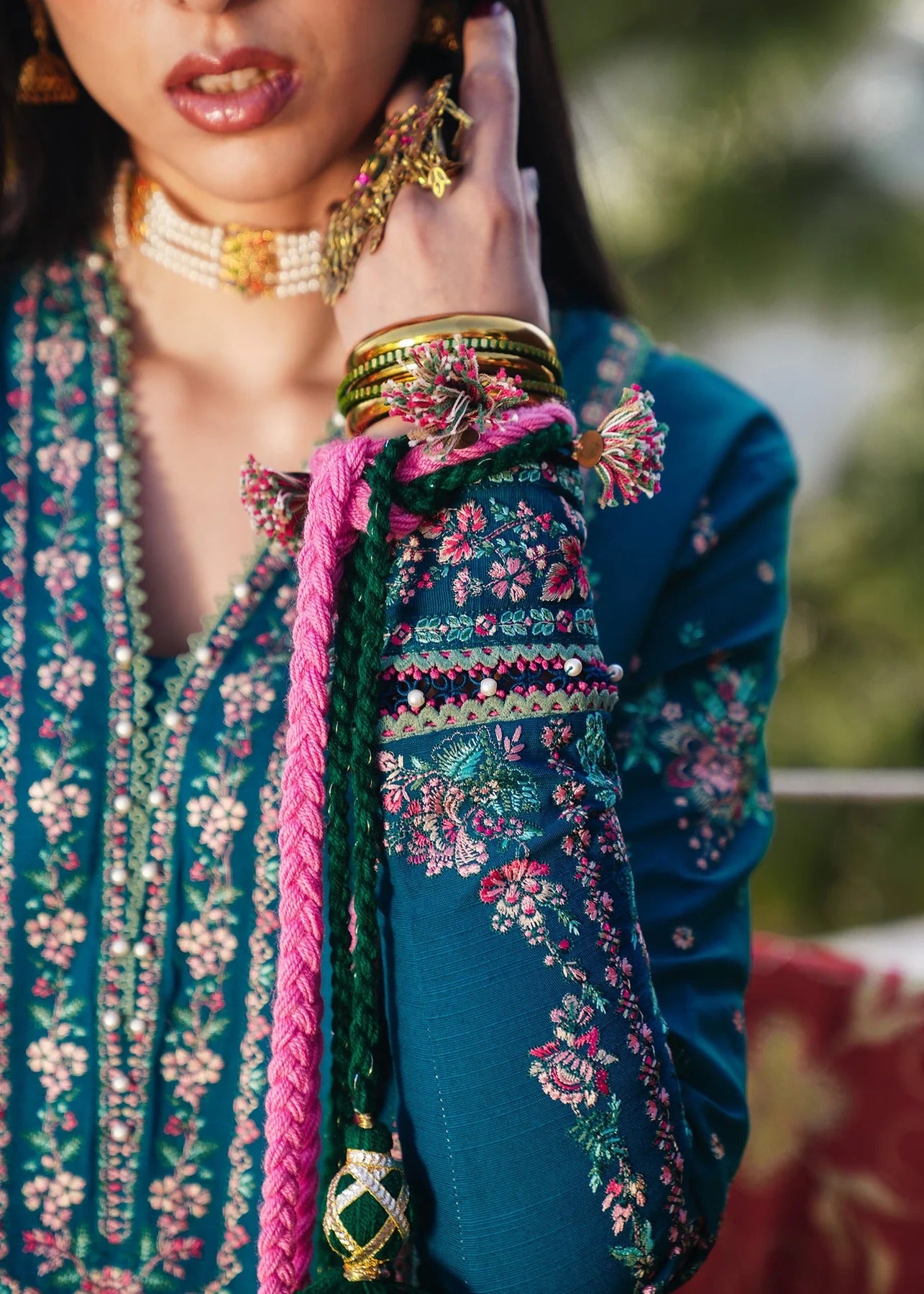 Embroidered Dhanak Unstitched 3PC Set | FS3050