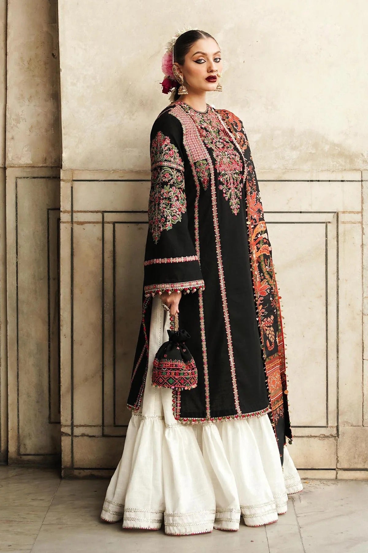 Embroidered Dhanak Unstitched 3PC Set | FS3055