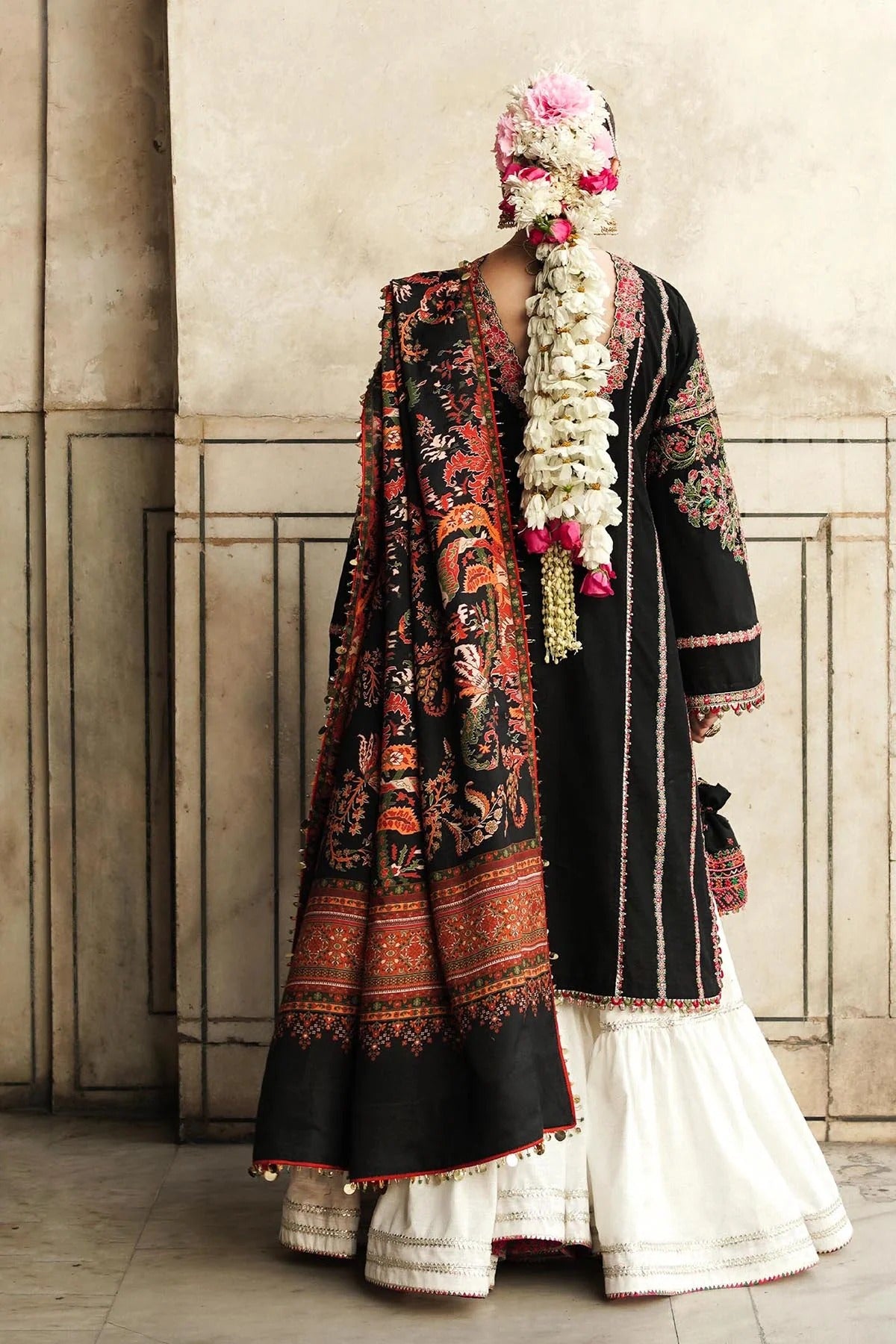 Embroidered Dhanak Unstitched 3PC Set | FS3055