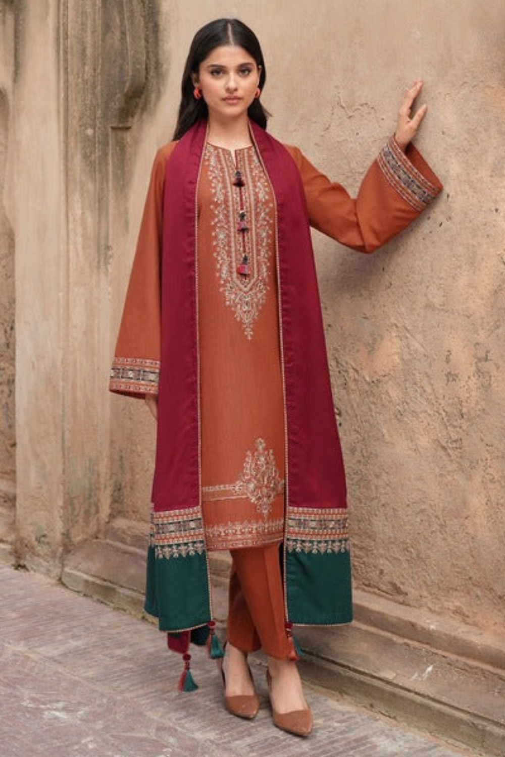 Embroidered Lawn Unstitched 3PC Set | MM1235