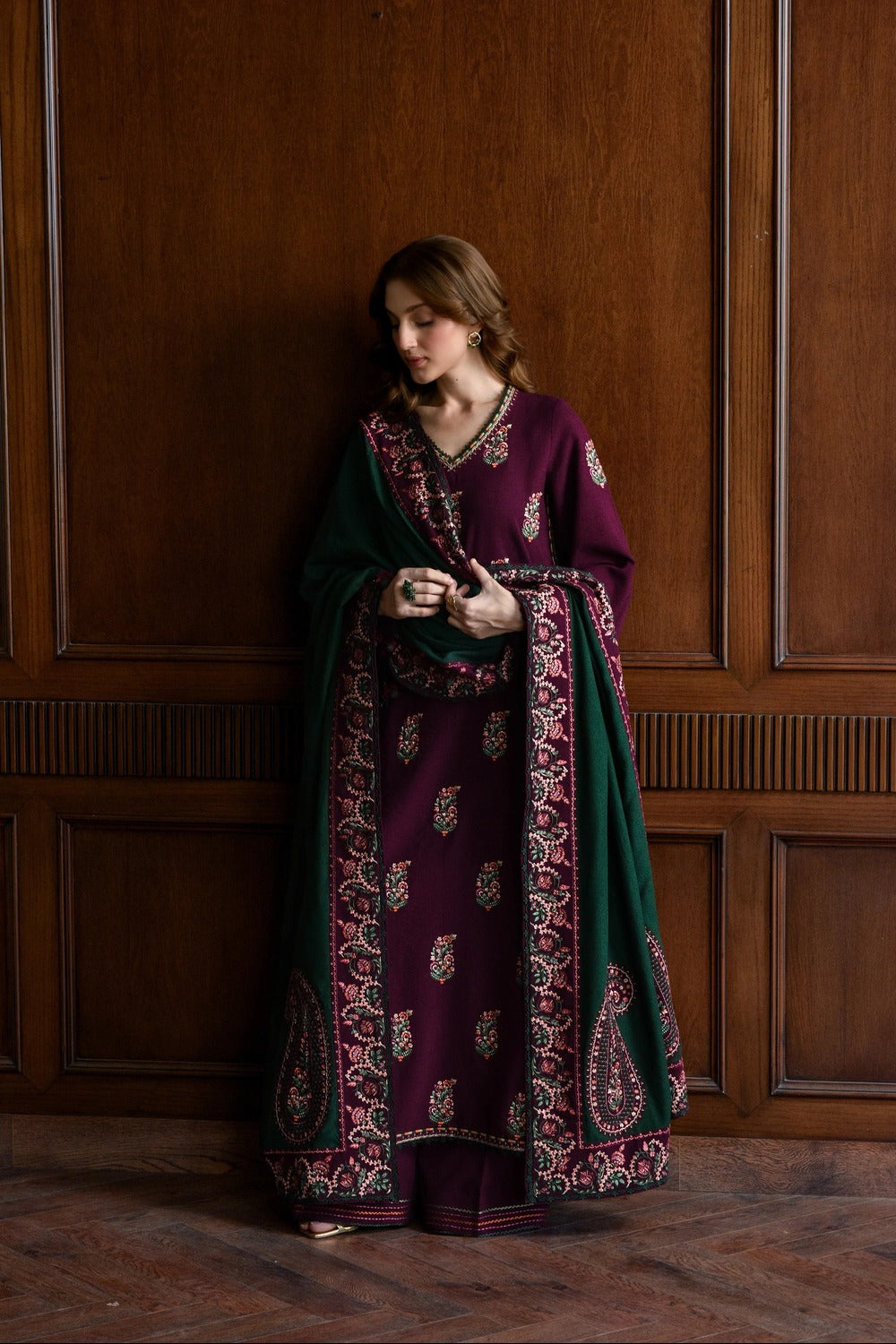 Embroidered Dhanak Unstitched 3PC Set | FS3072