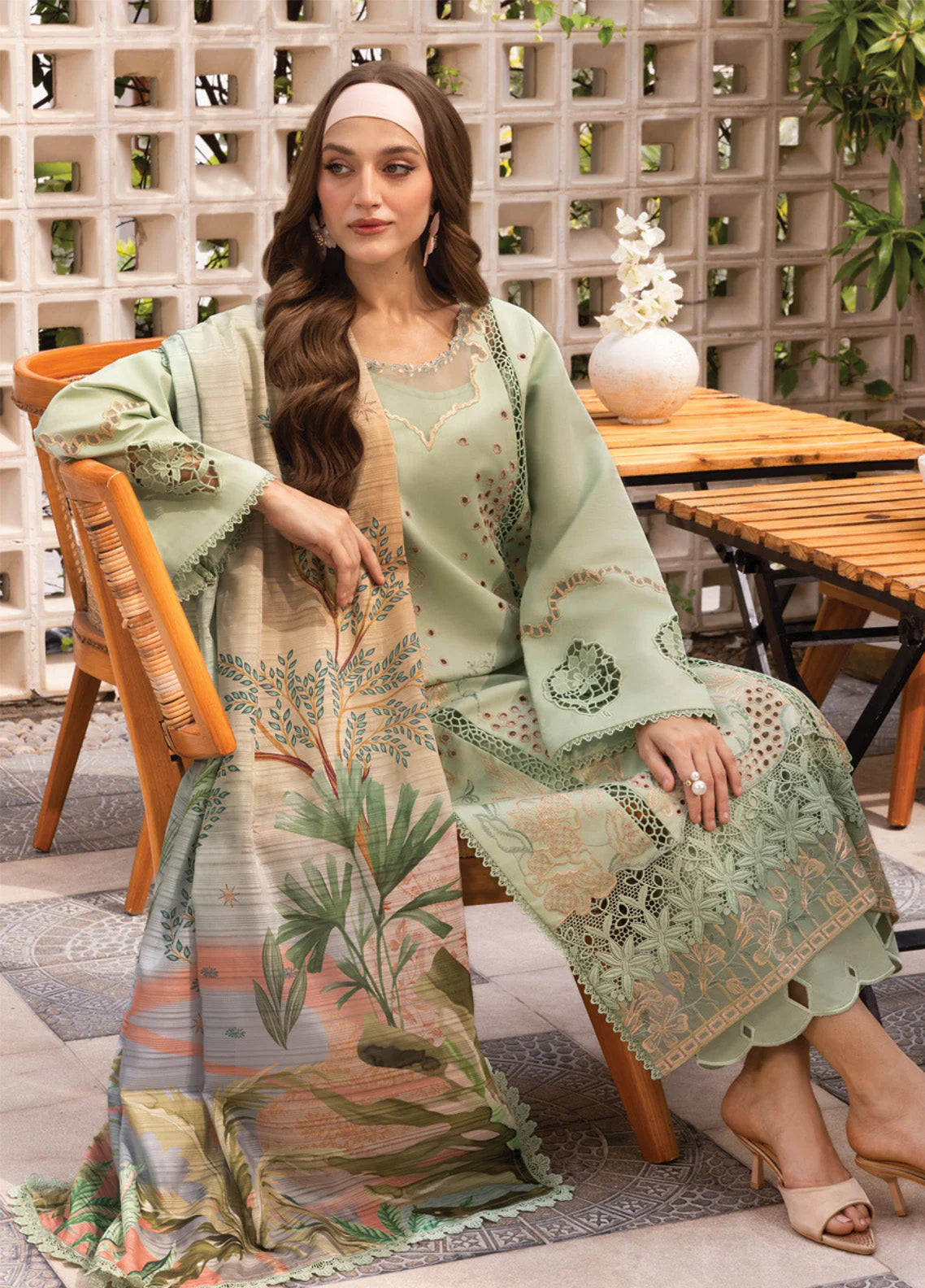 Embroidered Lawn Unstitched 3PC Set-FS7111