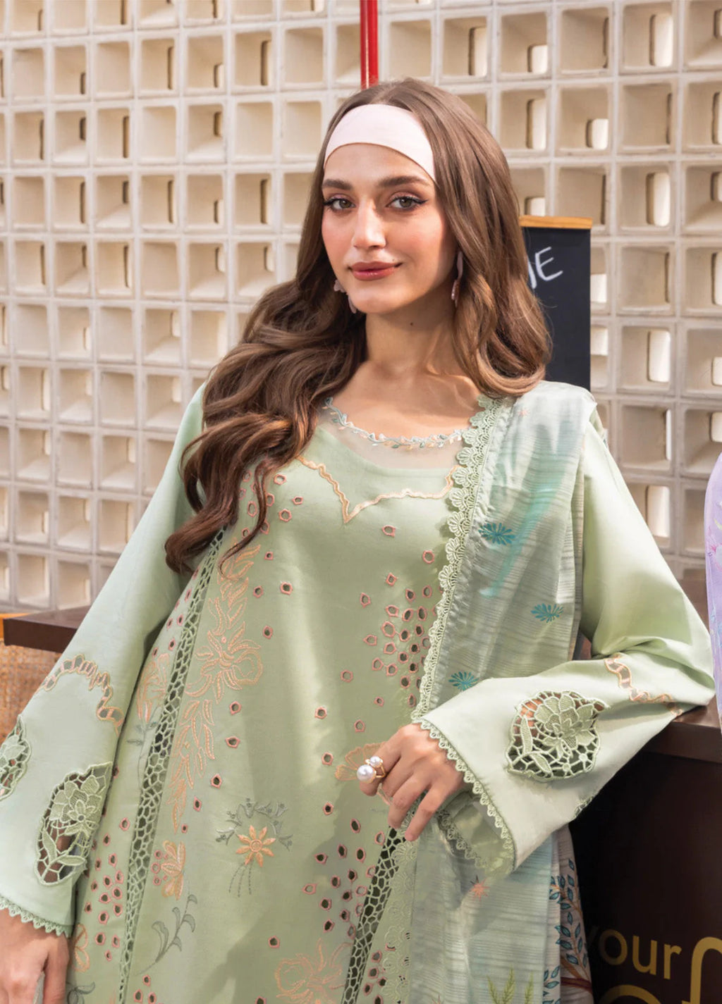 Embroidered Lawn Unstitched 3PC Set-FS7111