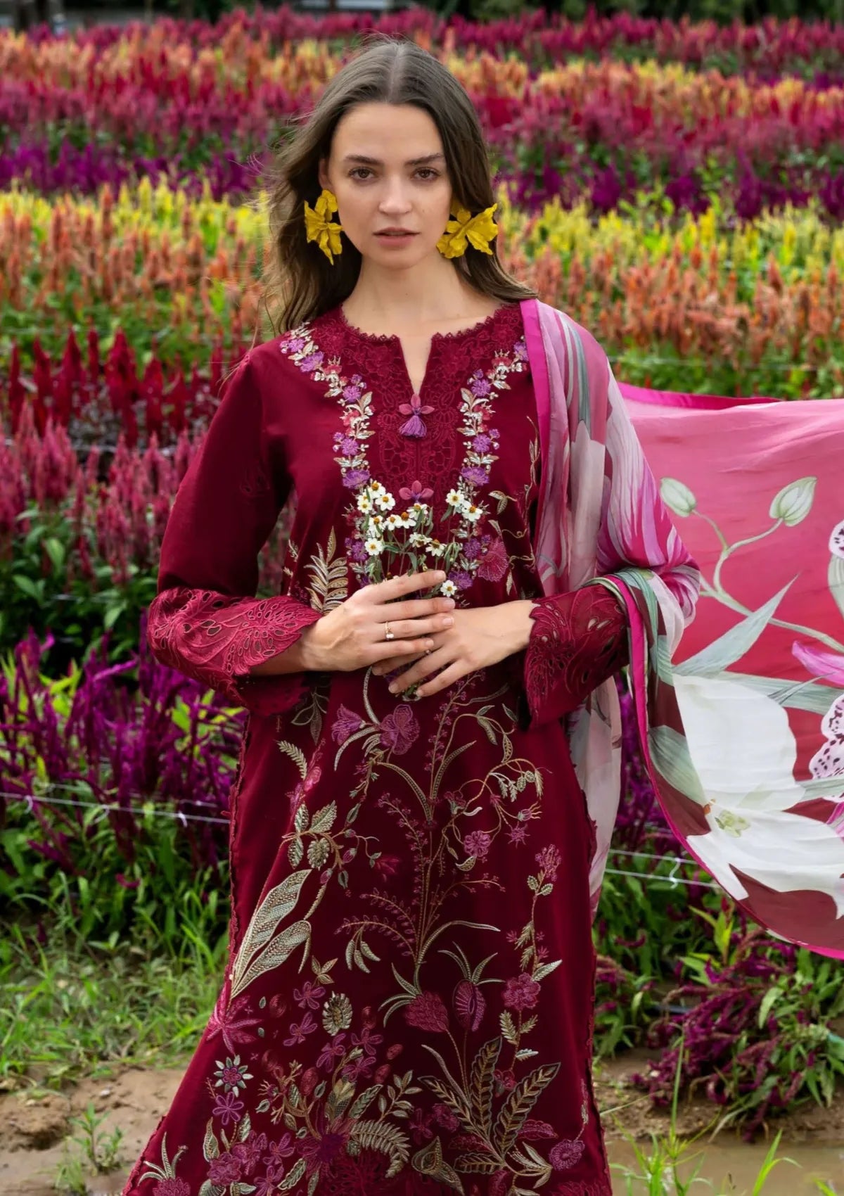Embroidered Lawn Unstitched 3PC Set | RJ7117