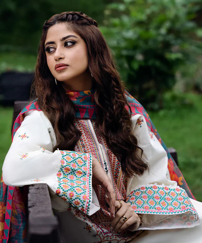 Embroidered Khaddar Unstitched 3PC Set | RF1218