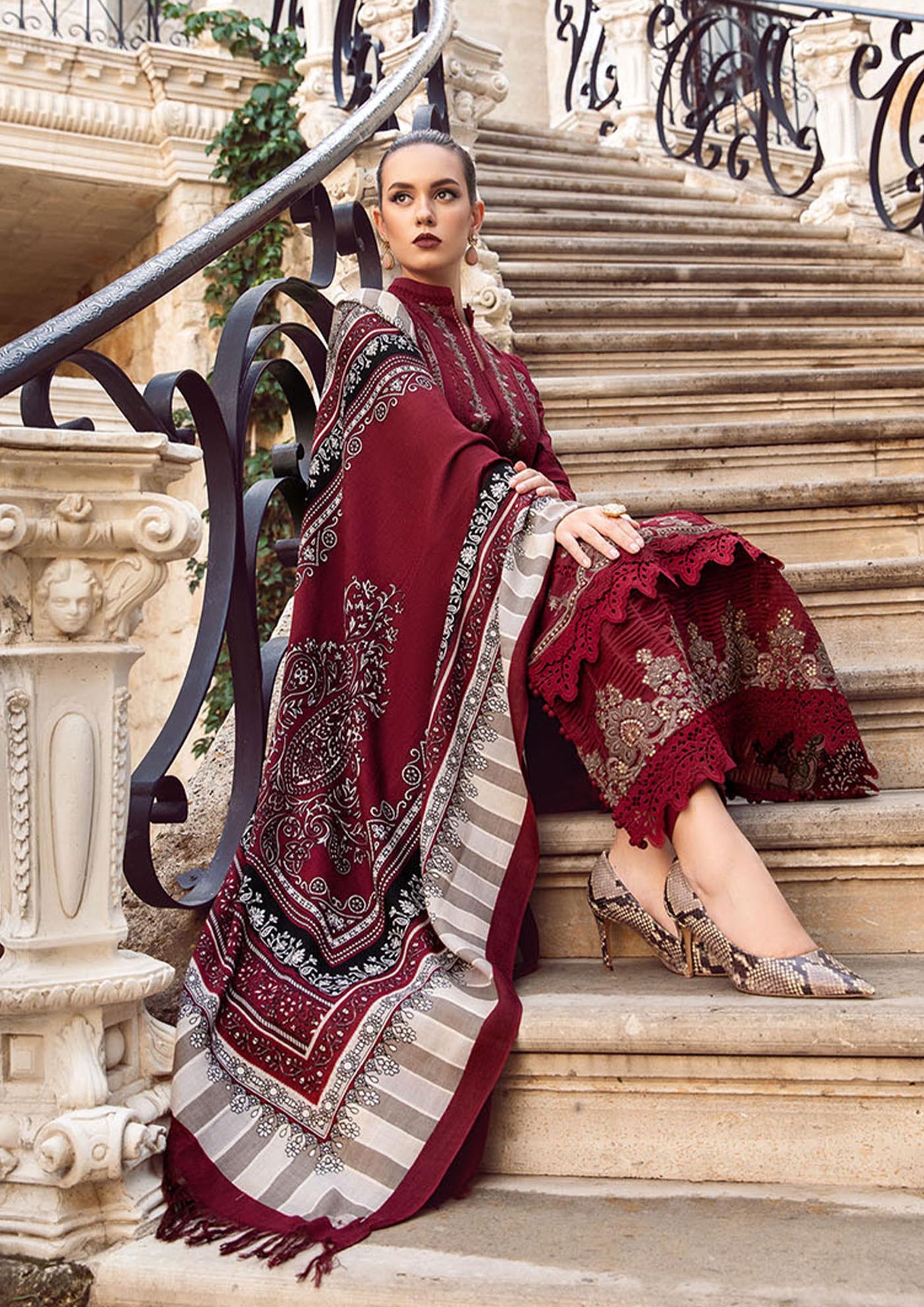 Embroidered Dhanak Unstitched 3PC Set | FS3025