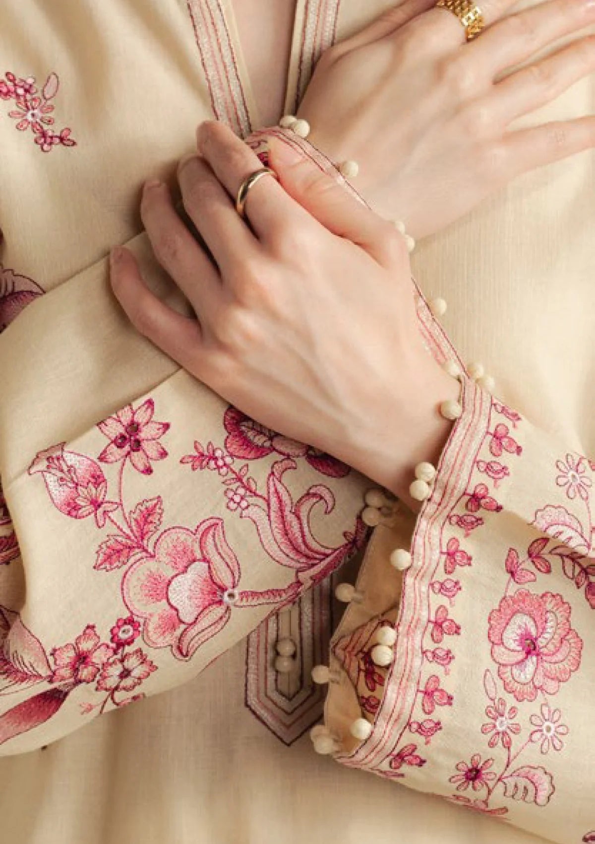 Embroidered Dhanak Unstitched 3PC Set | FS3110