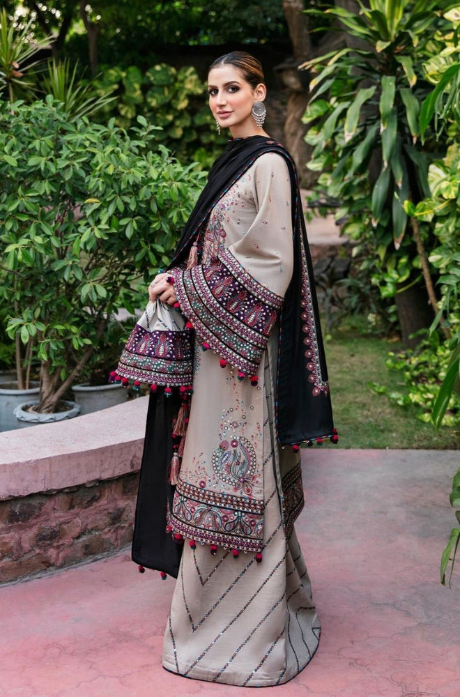Embroidered Lawn Unstitched 3PC | RF1038