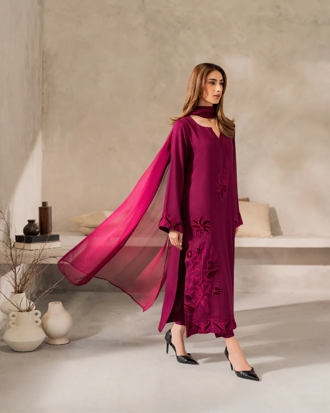 Embroidered Lawn Unstitched 3PC Set | FS7099