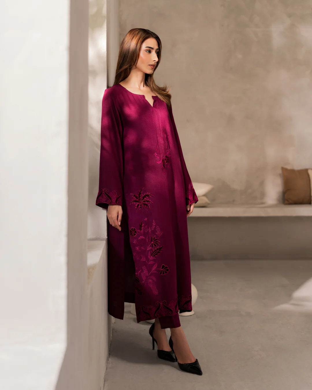 Embroidered Lawn Unstitched 3PC Set | FS7099