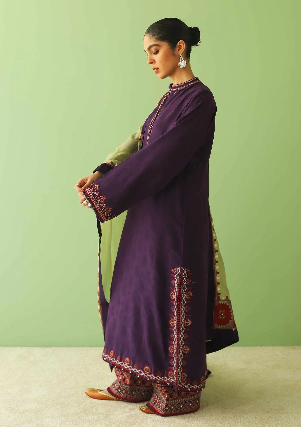 Embroidered Dhanak Unstitched 3PC Set | FS3077