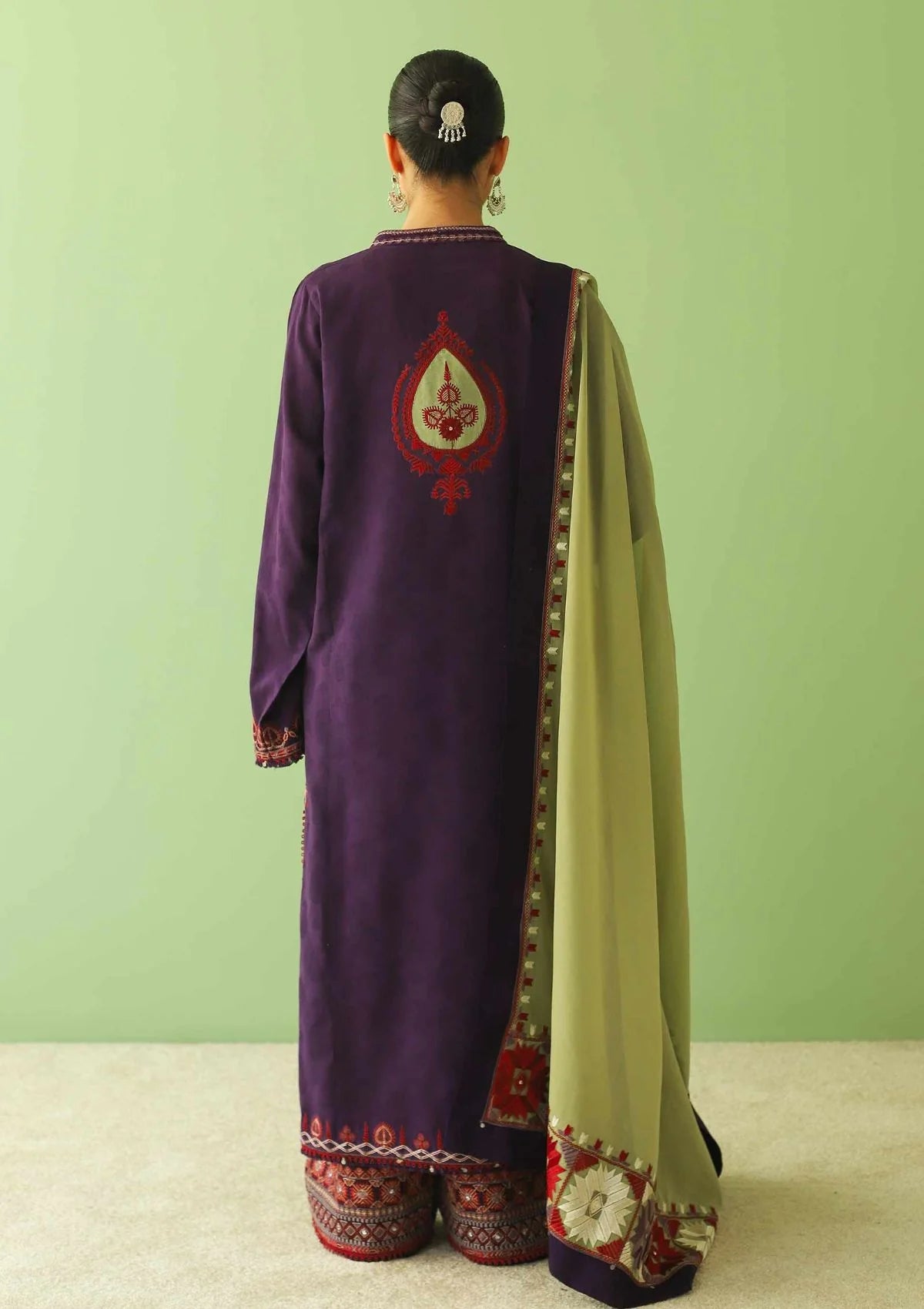 Embroidered Dhanak Unstitched 3PC Set | FS3077