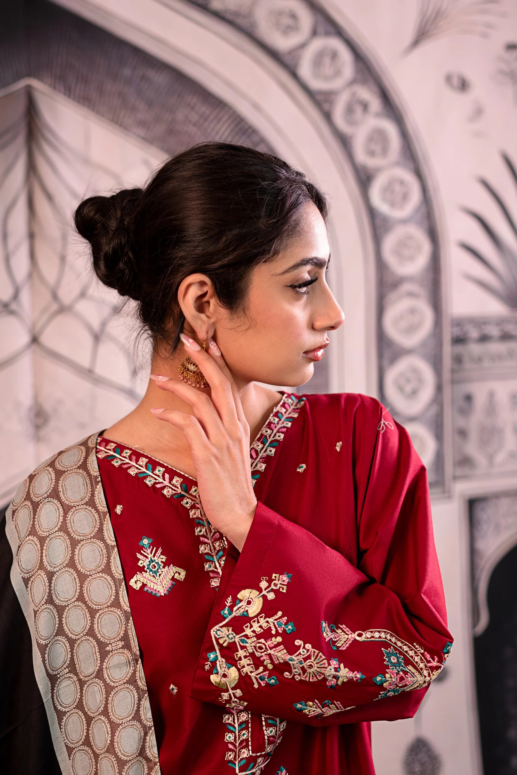 Embroidered Dhanak Unstitched 3PC Set | FS3013