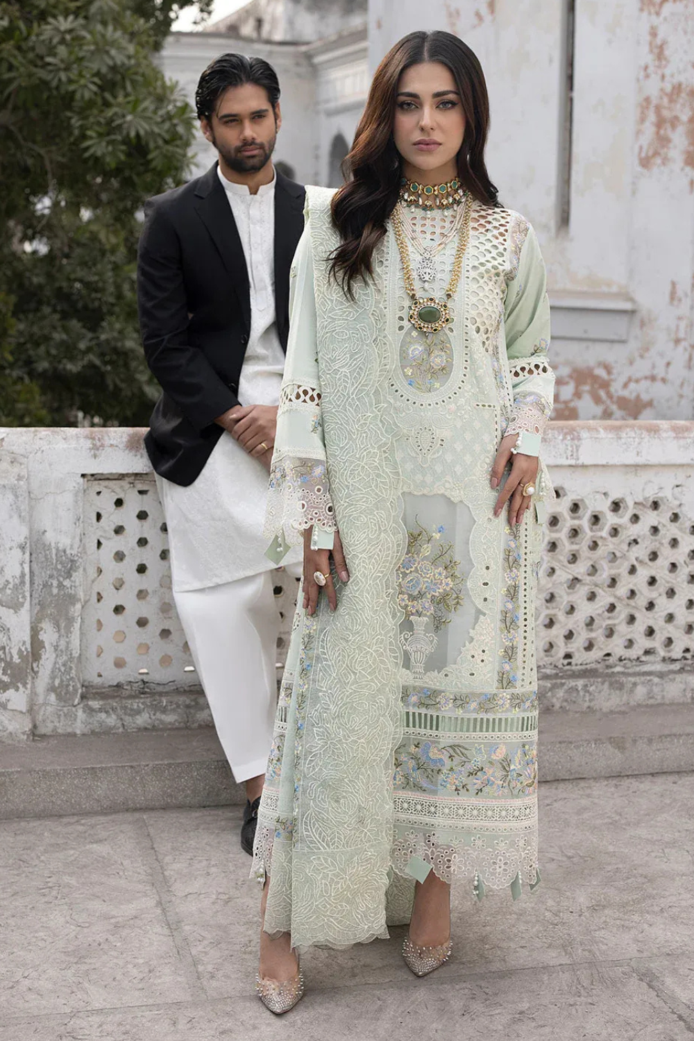 Embroidered Lawn Unstitched 3PC Set | FS7049