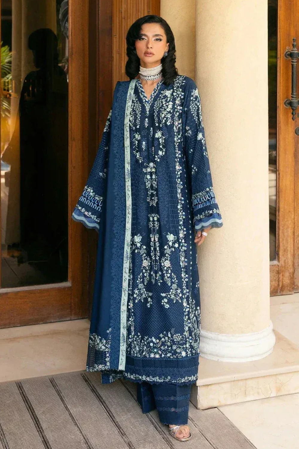 Embroidered Lawn Unstitched 3PC Set | FS7081