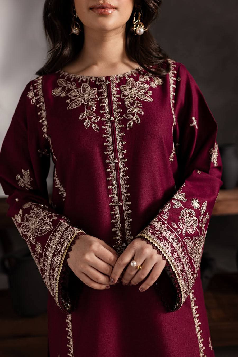Embroidered Lawn Unstitched 2PC Set | AM7126