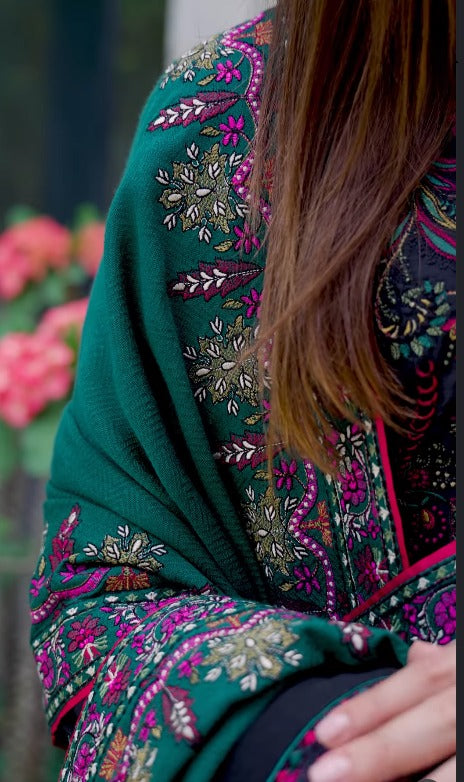 Embroidered Lawn Unstitched 3PC Set | FS7050
