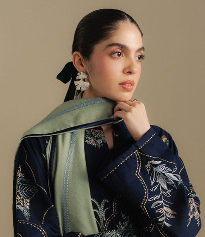 Embroidered Dhanak Unstitched 3PC Set | FS3011