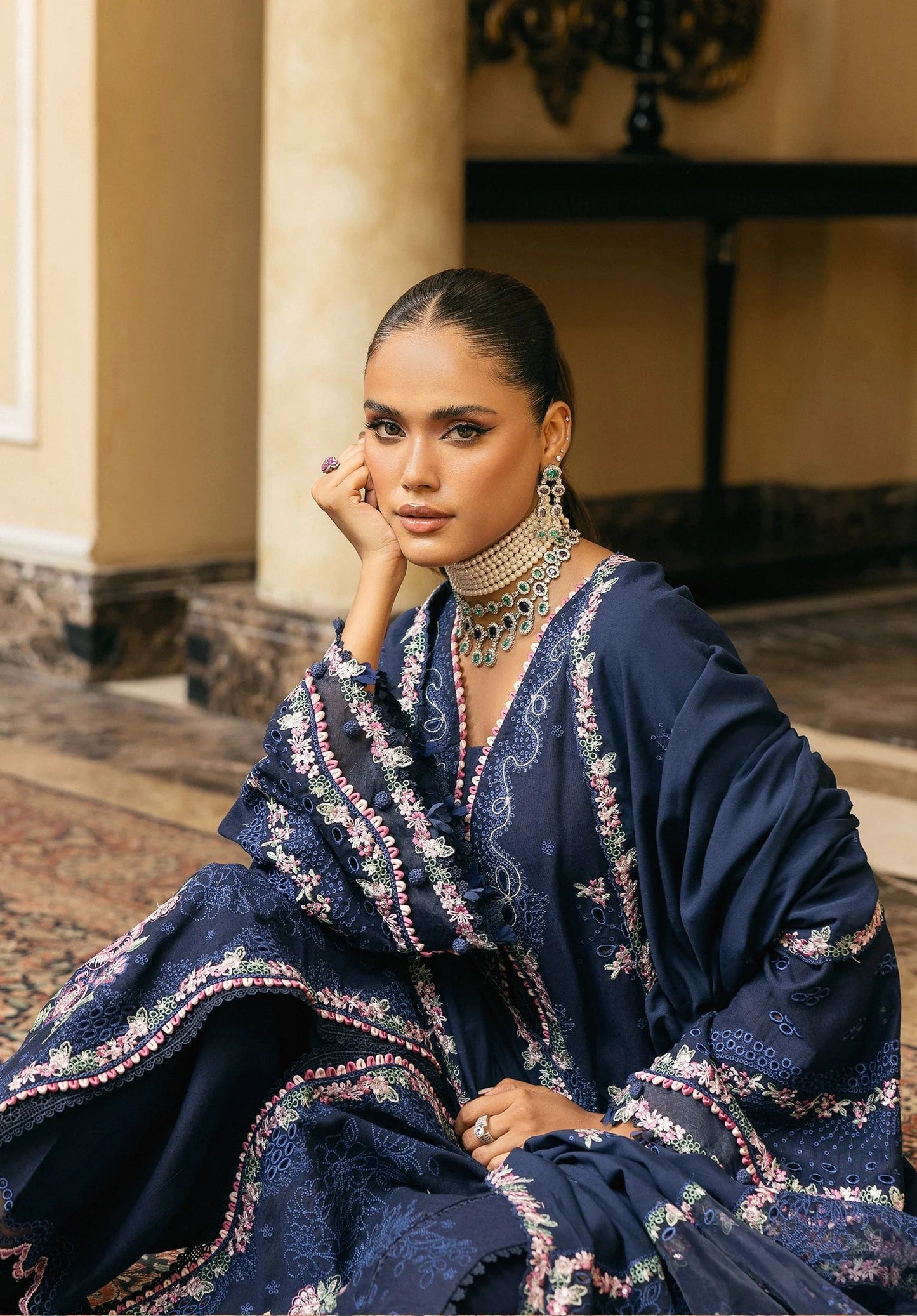 Embroidered Lawn Unstitched 3PC Set | FS7047