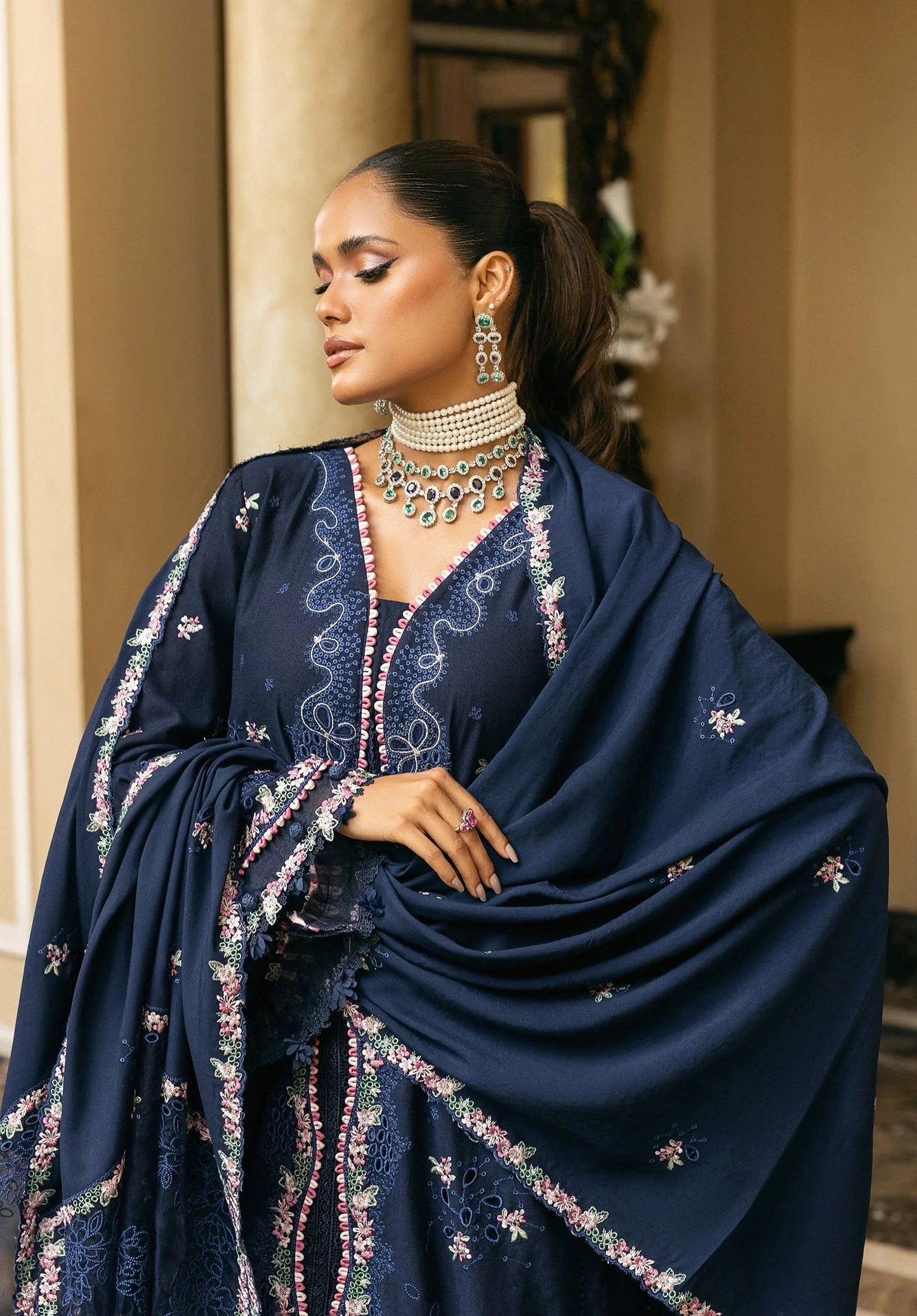 Embroidered Lawn Unstitched 3PC Set | FS7047