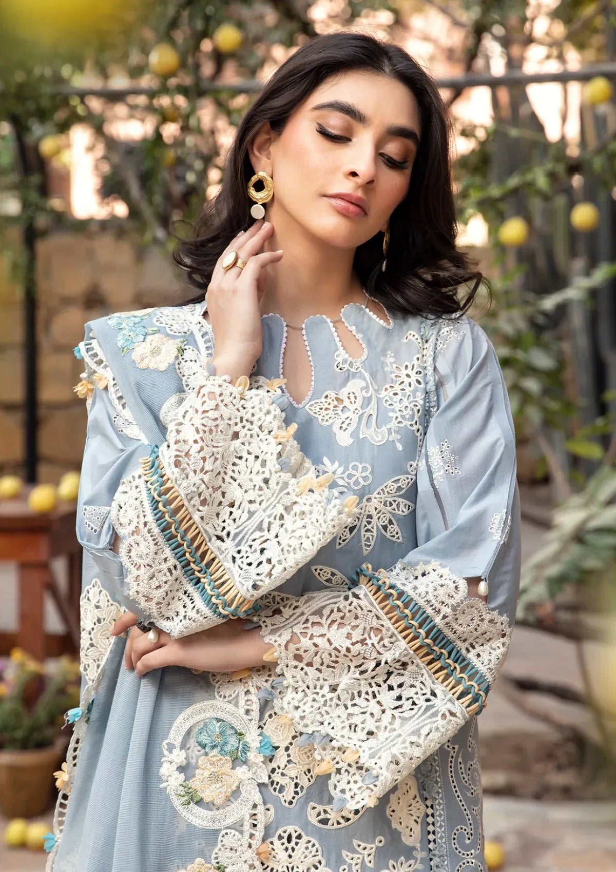 Embroidered Lawn Unstitched 3PC Set | FS7060