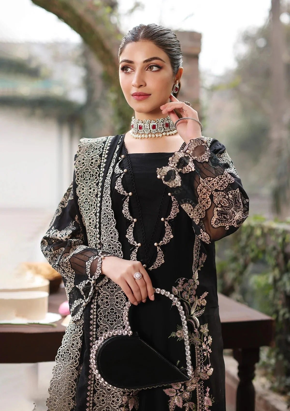 Embroidered Dhanak Unstitched 3PC Set | FS3132