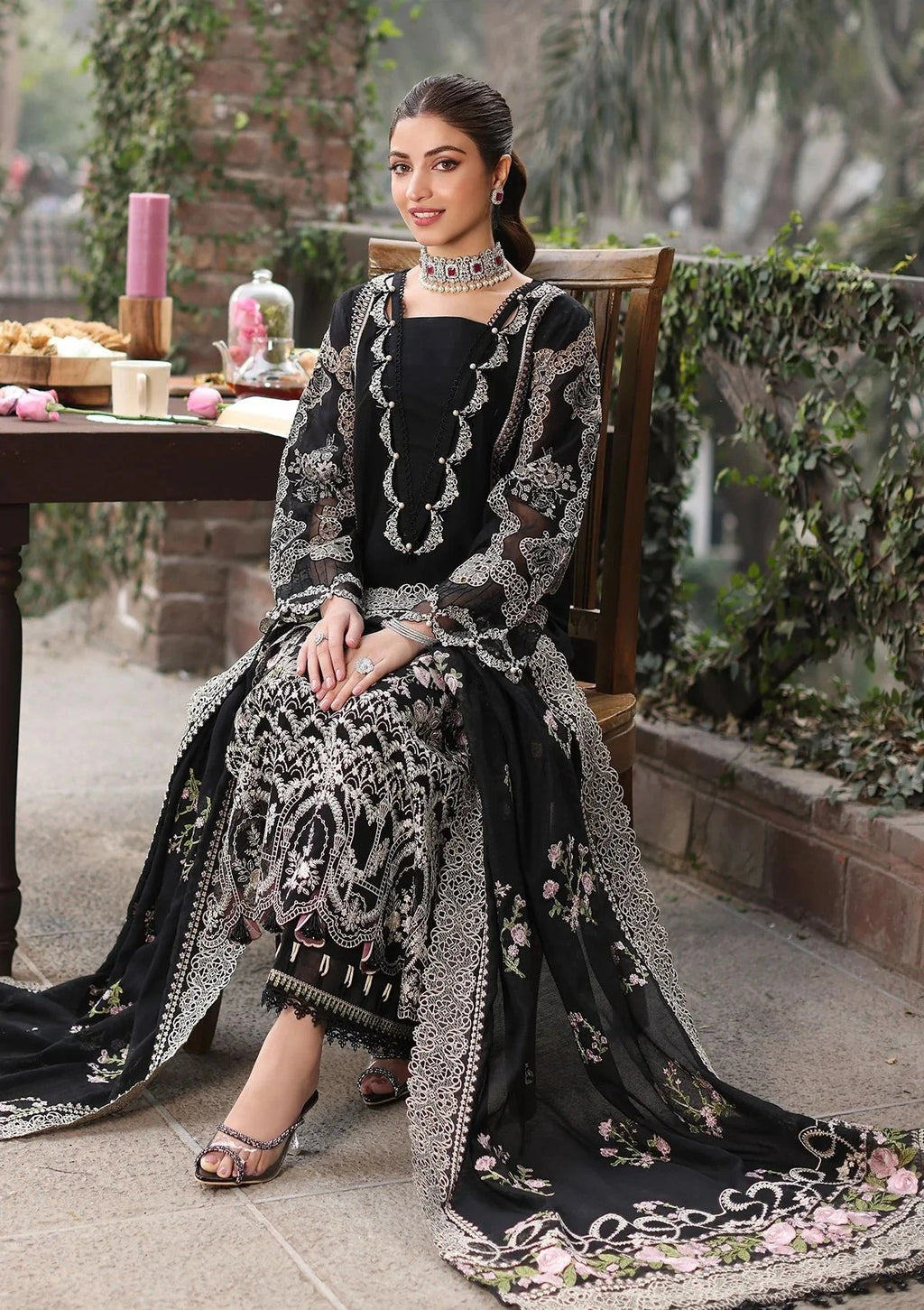 Embroidered Dhanak Unstitched 3PC Set | FS3132