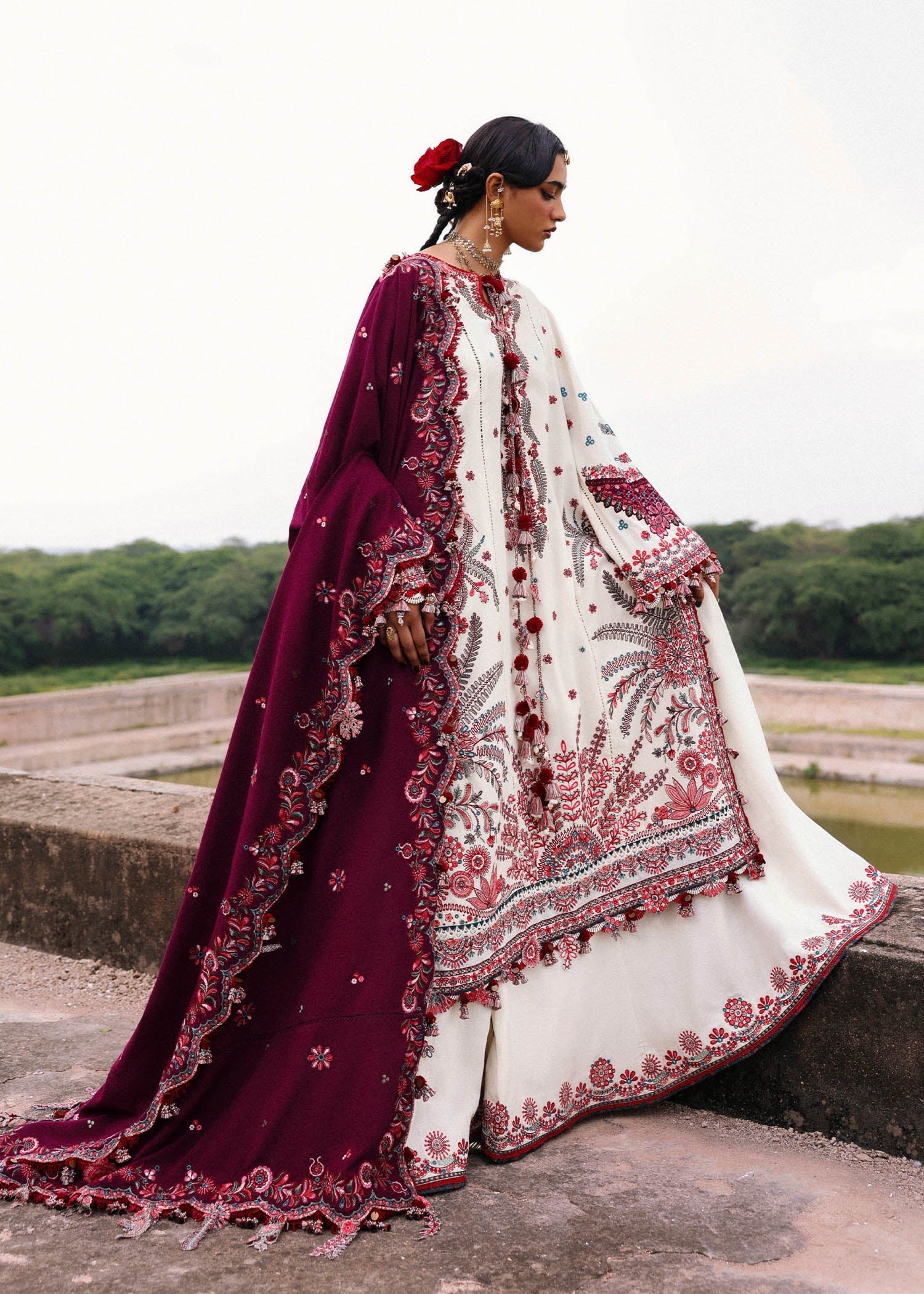 Embroidered Dhanak Unstitched 3PC Set | FS3128