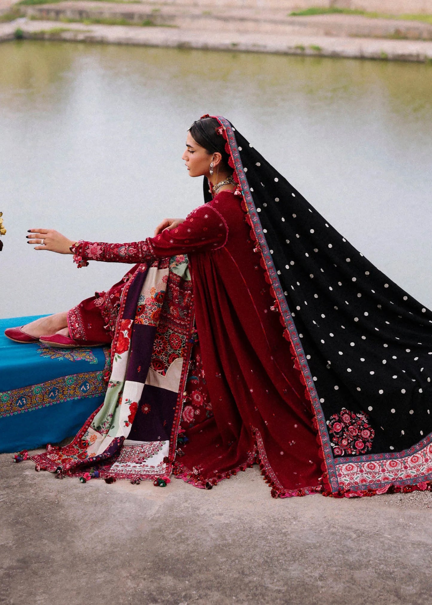 Embroidered Lawn Unstitched 3PC Set | FS7079