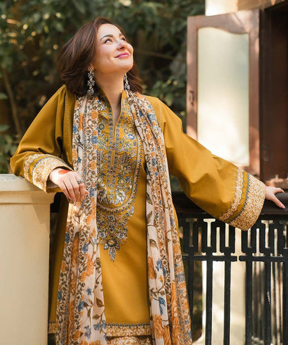Embroidered Dhanak Unstitched 3PC Set | FS3061